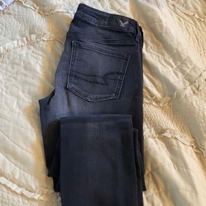 AEO Super Stretch Jeggings Black, Great Cond.